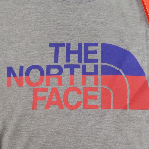 The North Face Baseball Style Tees 2 T-Shirt Set NWT Colorblock Mountain Logo - Picture 5 of 11